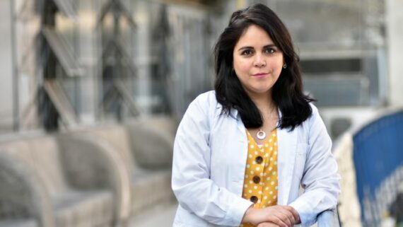 Científica chilena, Fabiola Osorio investiga procesos celulares para prevenir enfermedades inflamatorias